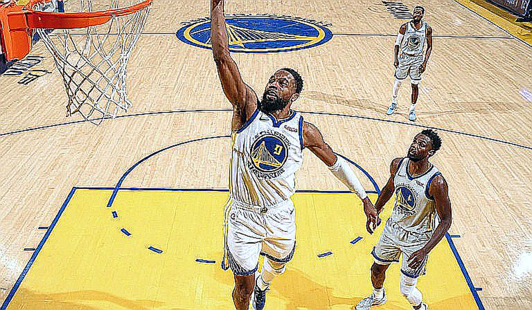 Nền kinh tế mù của NBA: người đại diện, chỉ số chạy và những chấn thương bị niêm phong