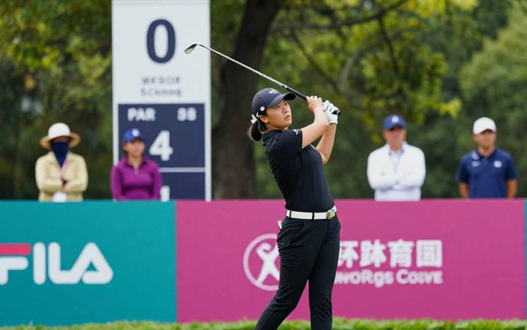 McIlroy gác lại Wentworth, bước vào cuộc đua 308 điểm với Patrick Reed