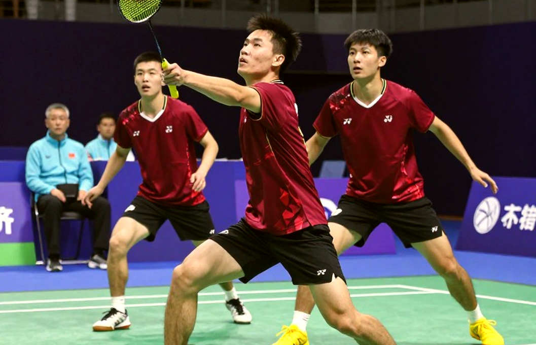 Kumamoto Masters 2026: Li Shifeng lĩnh ấn tiên phong, khoảng trống Shi Yuqi và bài toán chiều sâu của cầu lông Trung Quốc