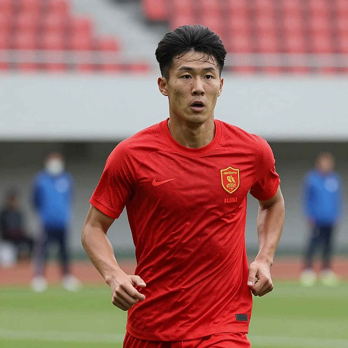 JJ Gabriel, cột mốc tuổi 16 và bài toán giữ người của Manchester United